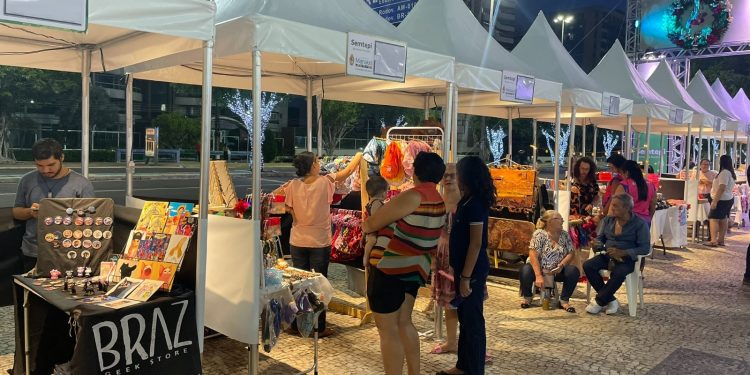 Feira da Ponta Negra