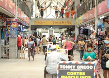 Iniciativa natalina leva sorteios festivos às Galerias de Manaus