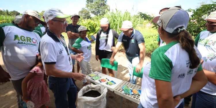 Cursos capacitam mais de 11,3 mil agricultores em 2023