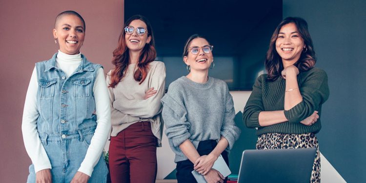 Stone recebe US$ 467,5 mi para fortalecer empreendedorismo feminino