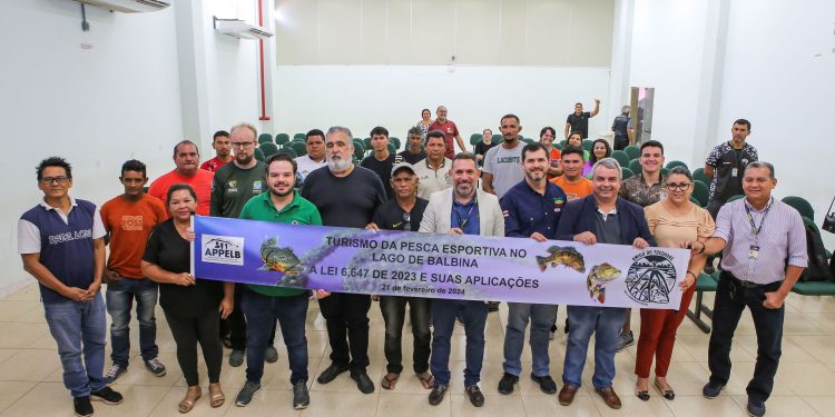 Setor turístico discute normatização da pesca esportiva em Balbina