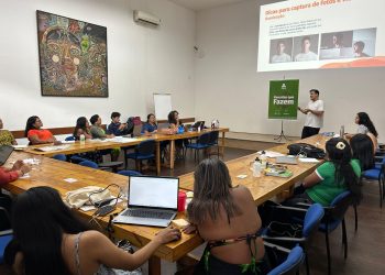 Indígenas recebem treinamento em gestão e redes sociais