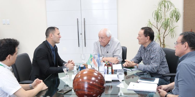 Encontro entre Fieam e superintendente do Basa acontece em Manaus