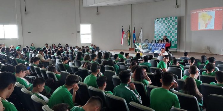 Evento de valorização da ciência e tecnologia acontece em Itacoatiara