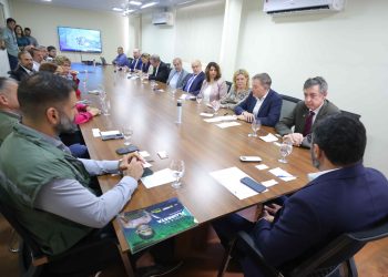 Comitiva da Alemanha visita Manaus