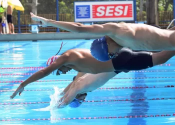 Atletas do SESI receberão prêmio de mérito aquático