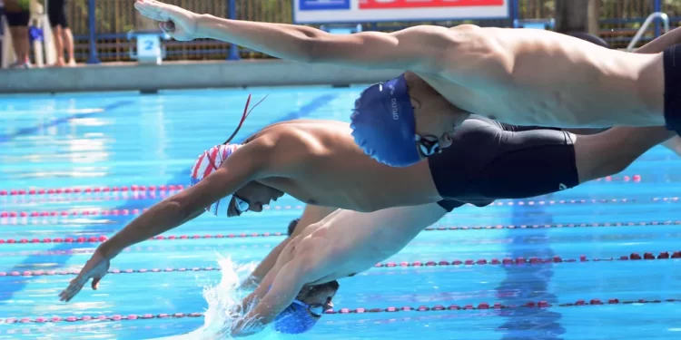Atletas do SESI receberão prêmio de mérito aquático