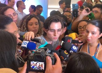 Amom Mandel oficializa pré-candidatura a prefeito de Manaus