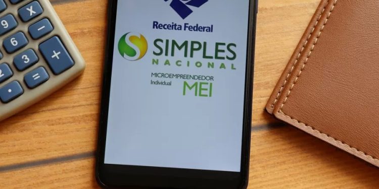 Receita alerta MEI para declaração anual