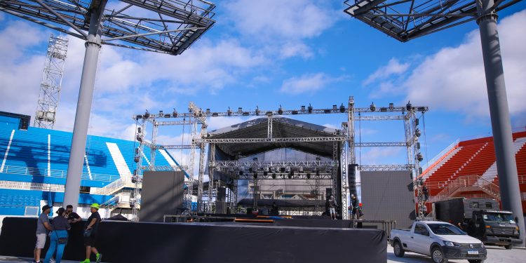 Visita técnica alinha festa de lançamento do 57º Festival de Parintins