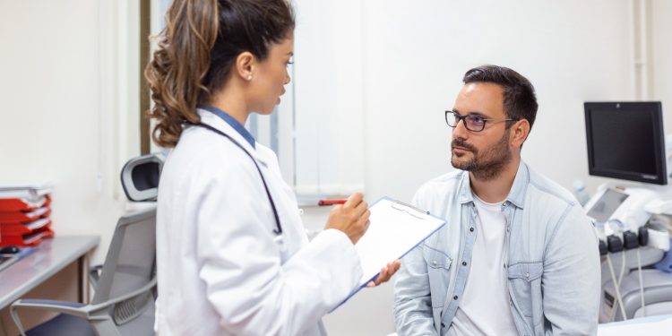 Simpósio de Auditoria em Saúde reúne especialistas em Manaus