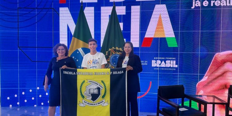 Aluno de escola estadual representa o Amazonas em evento do MEC