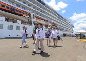 Tempo de permanência de turistas aumenta no Amazonas em 2023