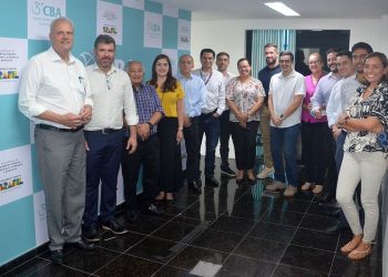 CBA recebe representantes de empresas e Instituto FIT em Manaus