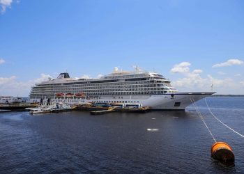 Temporada de cruzeiros movimenta turismo no Amazonas