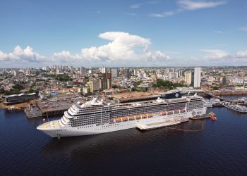 Turistas injetam R$ 942,2 milhões na economia do Amazonas em 2023