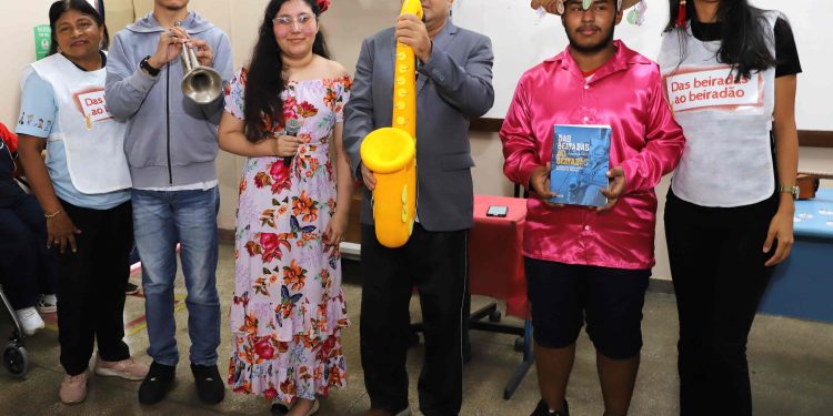 Arte e cultura amazônica na feira de linguagens com alunos especiais