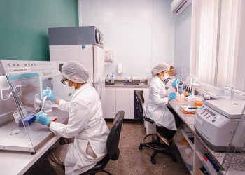 Inscrições abertas para o programa ‘Mulher Faz Ciência’ até 3 de maio