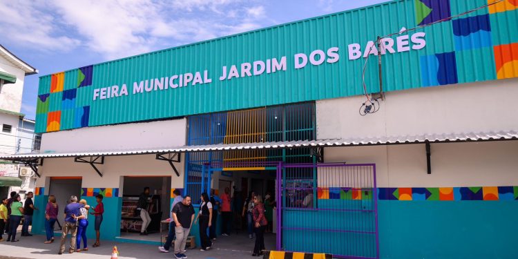 Manaus recebe feira totalmente revitalizada no bairro São Jorge