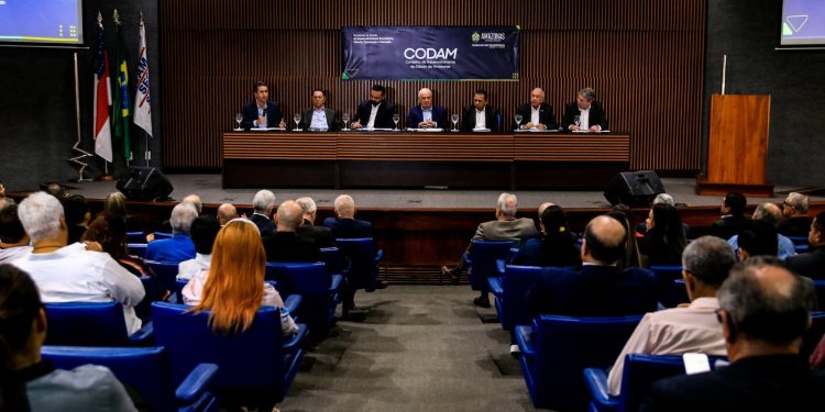 BYD recebeu aprovação da Codam para produzir baterias de ônibus elétricos