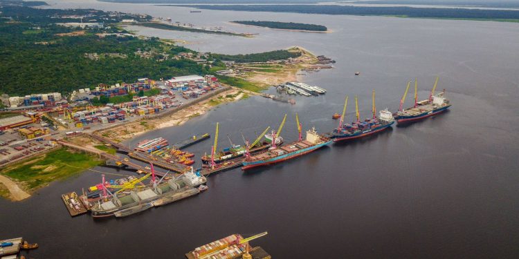 Governo do Amazonas antecipa medidas contra estiagem para este ano