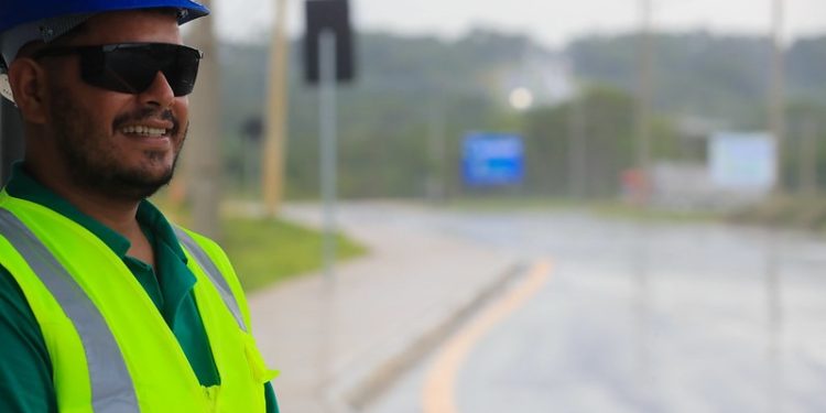 Profissionais celebram o Dia do Trabalhador com orgulho