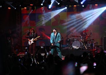 Multidão celebra o Dia do Trabalhador na Ponta Negra com mais de 10 mil pessoas