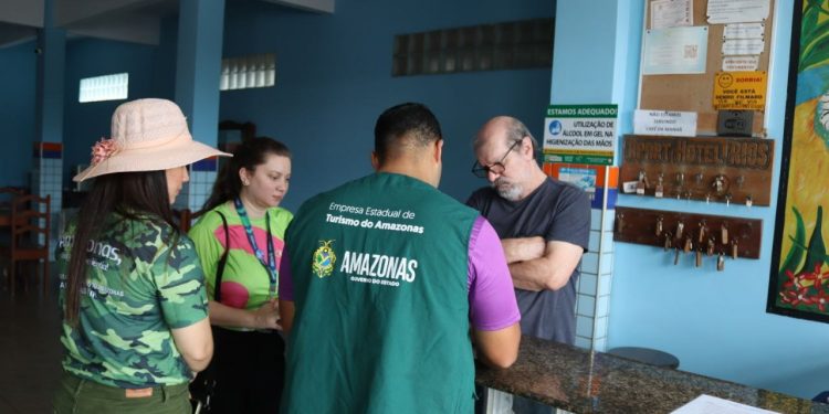 Amazonastur fortalece o turismo em Rio Preto da Eva