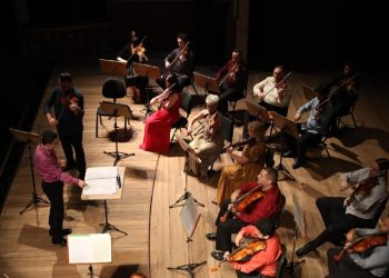 Programação desta semana no Teatro Amazonas inclui show, espetáculo de balé e concerto