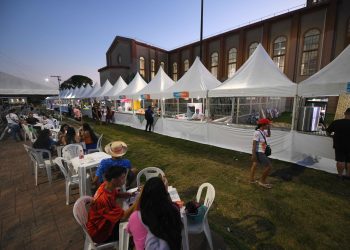 Amazonastur abre inscrições para Praça Gastronômica do 57º Festival de Parintins