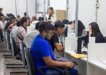 Sine Amazonas divulga 379 vagas de emprego para esta segunda-feira