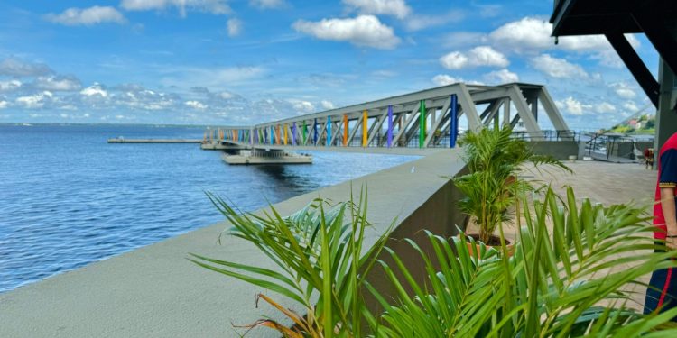 Prefeitura realiza vistoria no píer turístico do mirante Lúcia Almeida