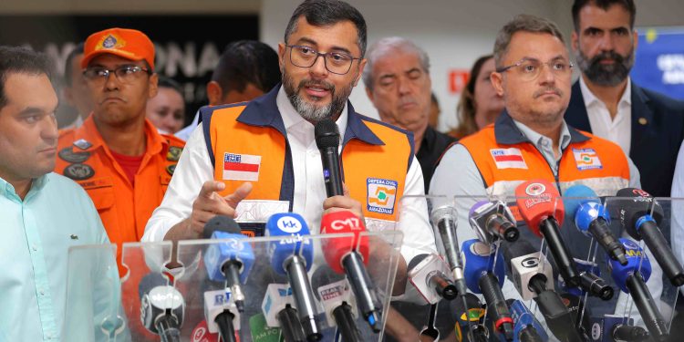 Wilson Lima apresenta plano de ação contra estiagem com 30 secretarias