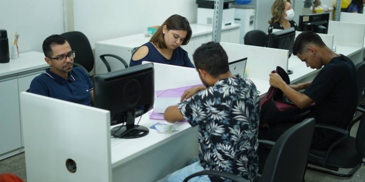 Sine Amazonas divulga 146 vagas de emprego para esta quarta-feira