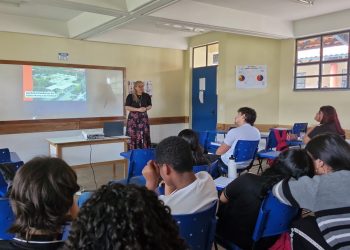 Suframa nas Escolas leva informações sobre a ZFM em jornada dupla