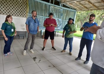 Sedecti avalia potencial de exportação da castanha em visita técnica