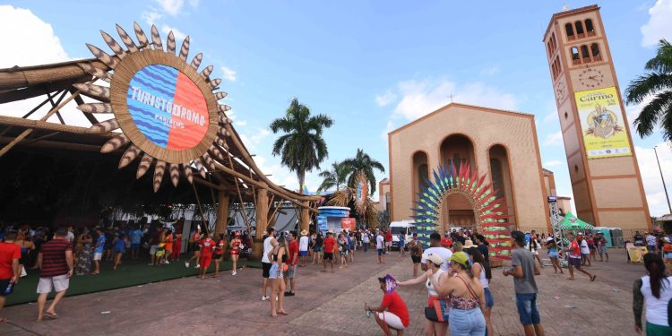 Amazonastur se prepara para o Festival de Parintins com mega estrutura e serviços turísticos