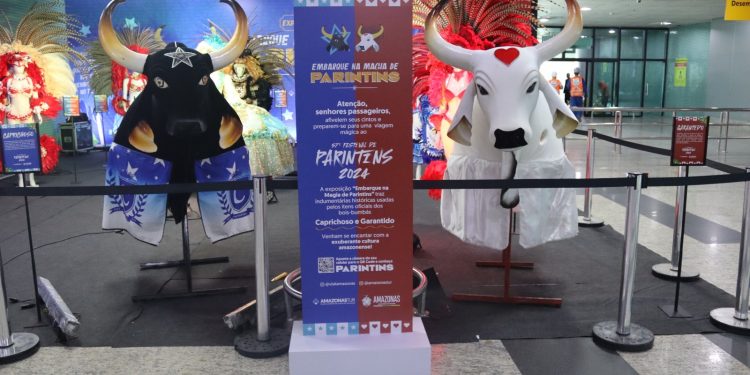 Amazonastur lança exposição com itens exclusivos do Festival de Parintins