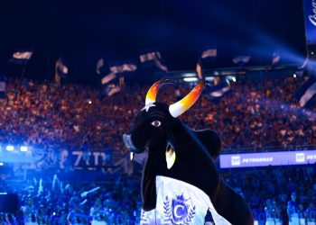 Caprichoso realiza ensaio aberto no Bumbódromo para o Festival de Parintins 2024