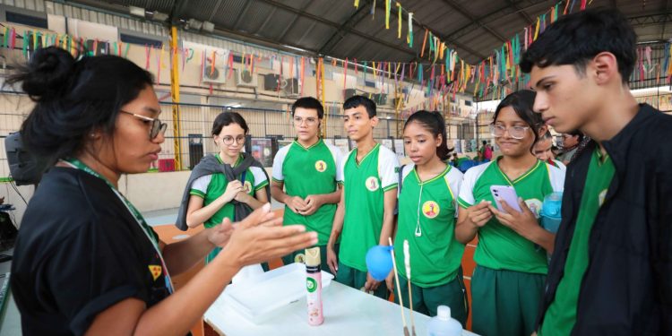 Fapeam recebe inscrições para edital de apoio a eventos científicos e tecnológicos no Amazonas