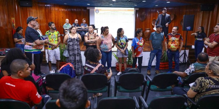 Governo do Amazonas Sorteia Ordem de Apresentações no Festival Folclórico