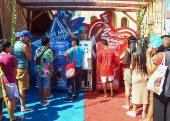 Espaço Instagramável da Cosama atrai multidões no Festival de Parintins 2024