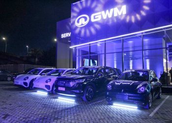 Manaus se destaca com nova concessionária de carros elétricos e híbridos