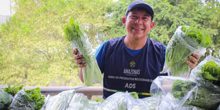 ADS realiza edição especial da Feira de Produtos Regionais na sede da Sead
