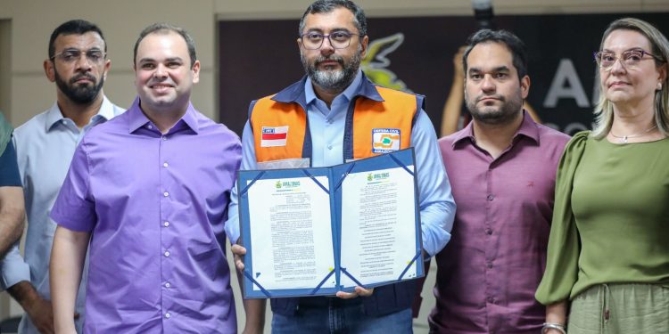 Governo do Amazonas cria Comitê de Enfrentamento à Estiagem em 20 municípios