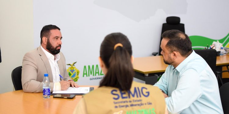 Procon-AM e Semig alinham estratégias para enfrentar estiagem de 2024