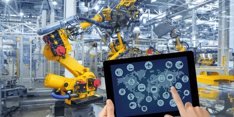 Indústria 4.0: Impulsionando Eficiência e Competitividade com Avanços Tecnológicos