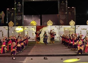 Diversidade de Danças Internacionais Encanta no Festival Folclórico do Amazonas