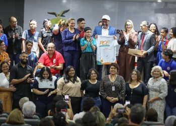 Governo do Amazonas lança 11 editais para impulsionar Ciência e Tecnologia no estado