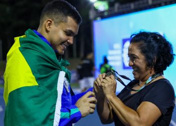 Governo do Amazonas envia apoio para Pedro Nunes em Paris 2024